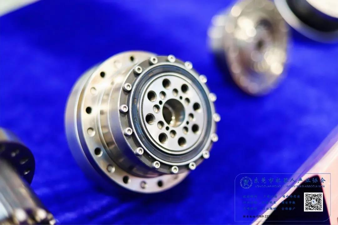 智能智造領(lǐng)袖峰會