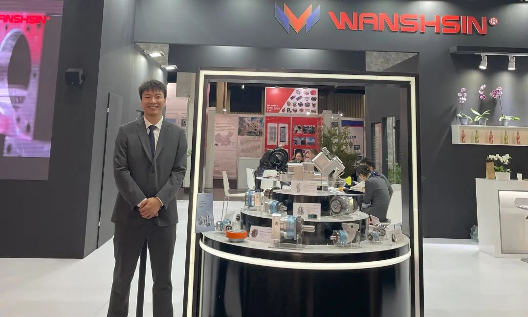 1700439584514235.jpg 1700439584514235.jpg