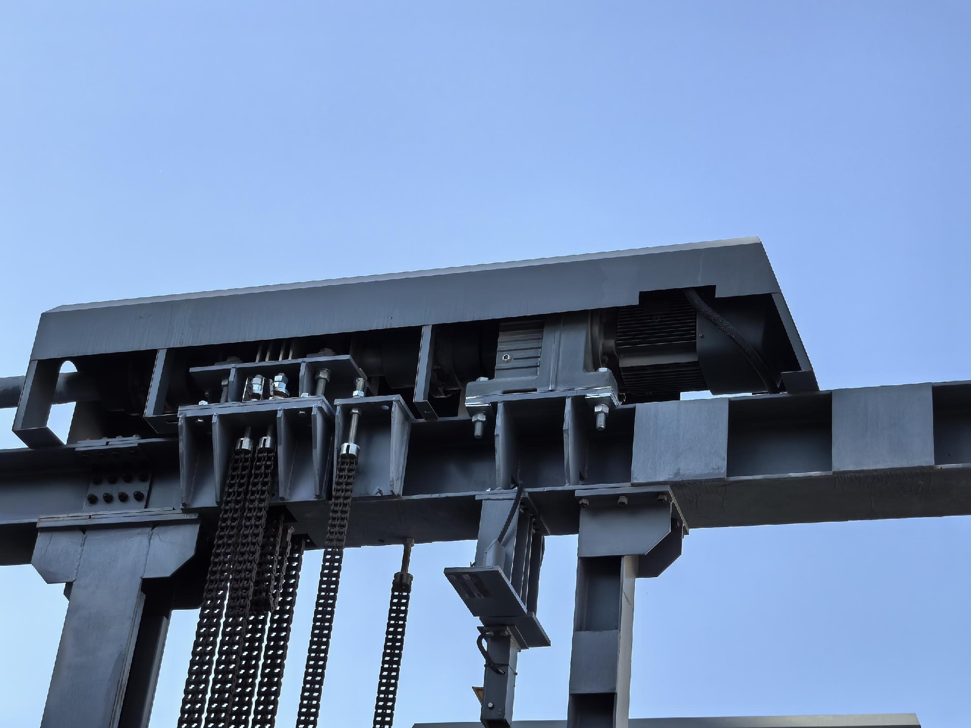 1701602082530200.jpg 24.jpg